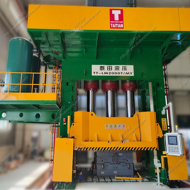 Machine de presse hydraulique 2000 TONS pour les composites formant une porte SMC